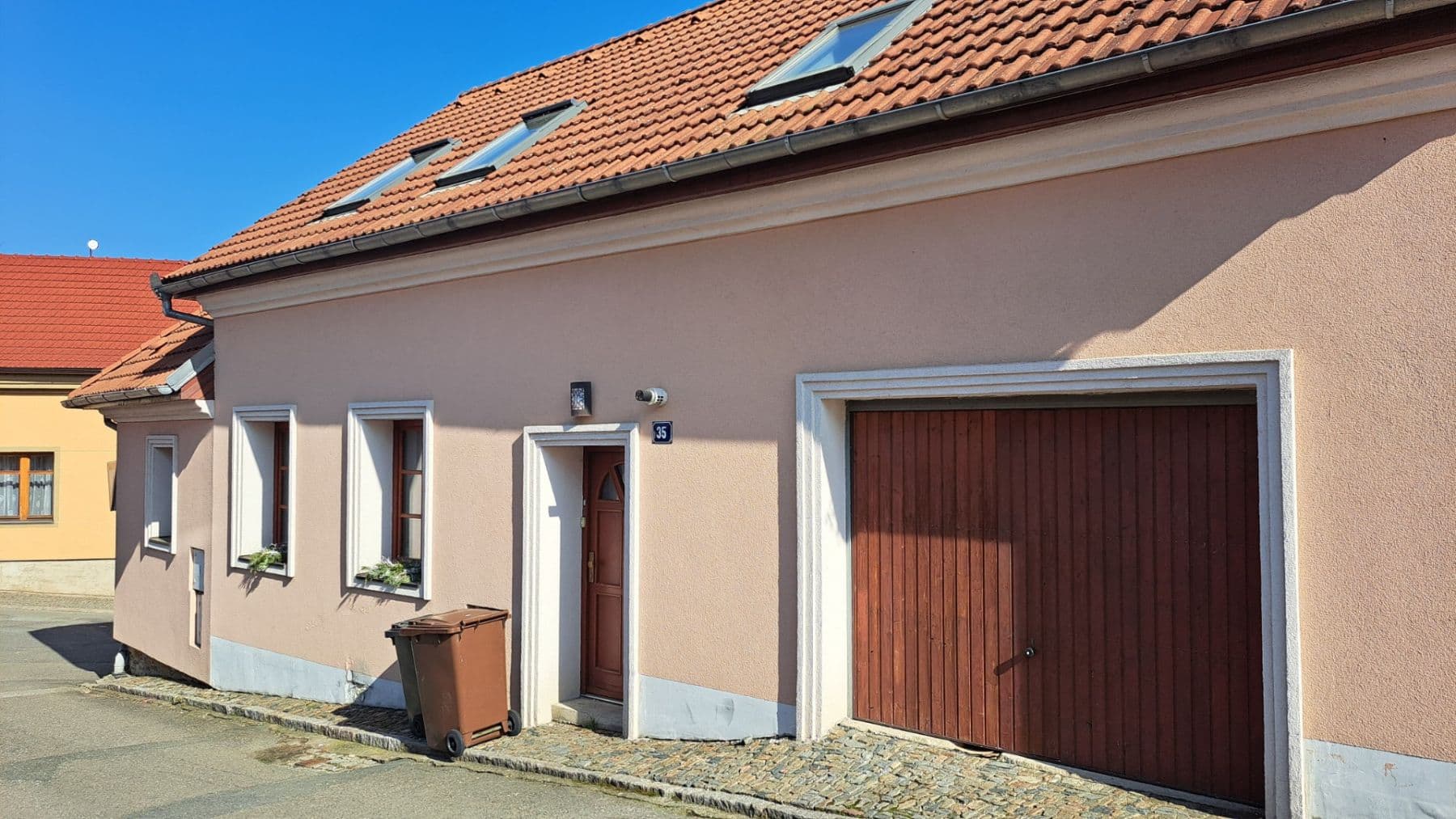 1 bedroom with open-plan kitchen flat to rent, 54 m², Zlická, Kouřim, Středočeský Region 1 bedroom with open-plan kitchen flat to rent, 54 m², Zlická, Kouřim, Středočeský Region