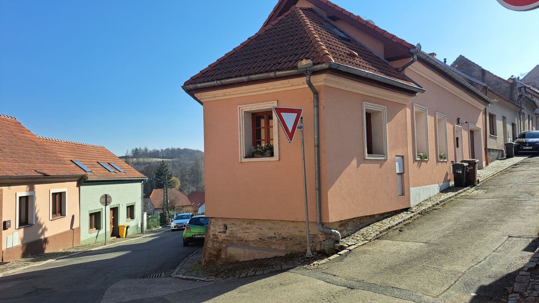 1 bedroom with open-plan kitchen flat to rent, 54 m², Zlická, Kouřim, Středočeský Region 1 bedroom with open-plan kitchen flat to rent, 54 m², Zlická, Kouřim, Středočeský Region