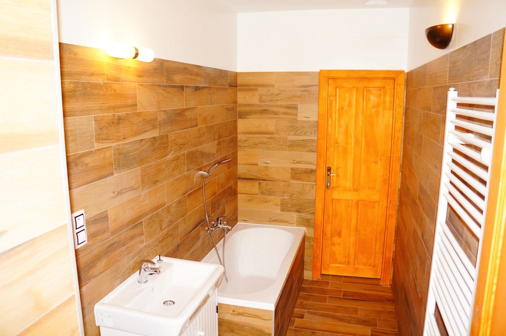 3 bedroom flat to rent, 80 m², Karlovo náměstí, Prague, Prague 3 bedroom flat to rent, 80 m², Karlovo náměstí, Prague, Prague