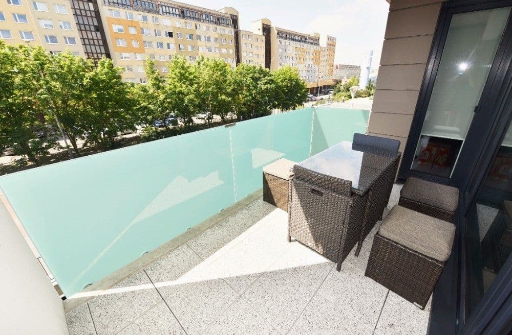 3 bedroom with open-plan kitchen flat to rent, 94 m², Petržílkova, Prague, Prague 3 bedroom with open-plan kitchen flat to rent, 94 m², Petržílkova, Prague, Prague