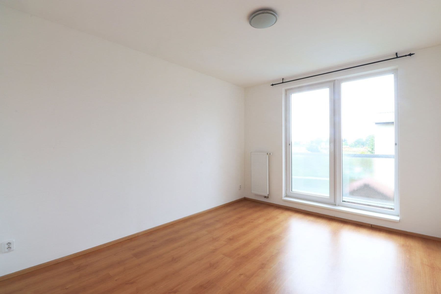 1 bedroom with open-plan kitchen flat to rent, 50 m², Nad Obcí, Nová Ves, Středočeský Region 1 bedroom with open-plan kitchen flat to rent, 50 m², Nad Obcí, Nová Ves, Středočeský Region