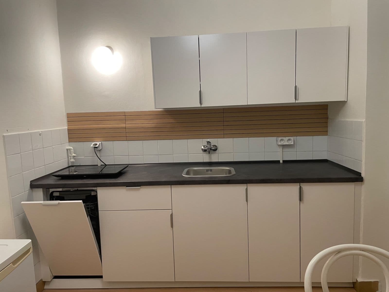 2 bedroom flat to rent, 68 m², Nálepkovo náměstí, Ostrava, Moravskoslezský Region 2 bedroom flat to rent, 68 m², Nálepkovo náměstí, Ostrava, Moravskoslezský Region