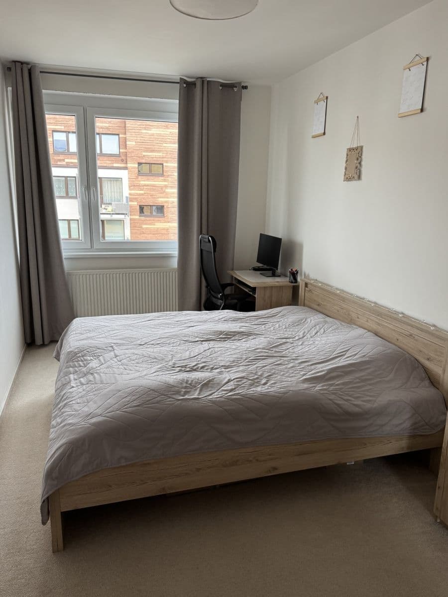 1 bedroom with open-plan kitchen flat to rent, 51 m², Zakšínská, Prague, Prague 1 bedroom with open-plan kitchen flat to rent, 51 m², Zakšínská, Prague, Prague