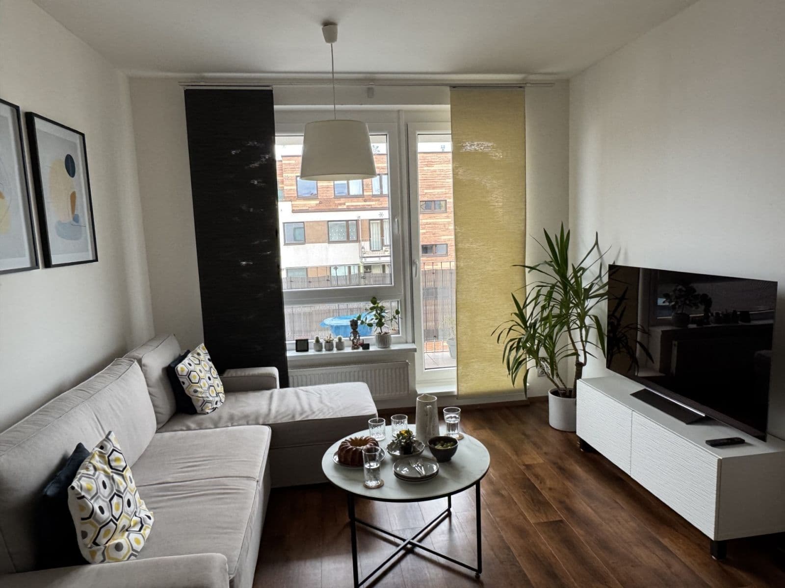 1 bedroom with open-plan kitchen flat to rent, 51 m², Zakšínská, Prague, Prague 1 bedroom with open-plan kitchen flat to rent, 51 m², Zakšínská, Prague, Prague