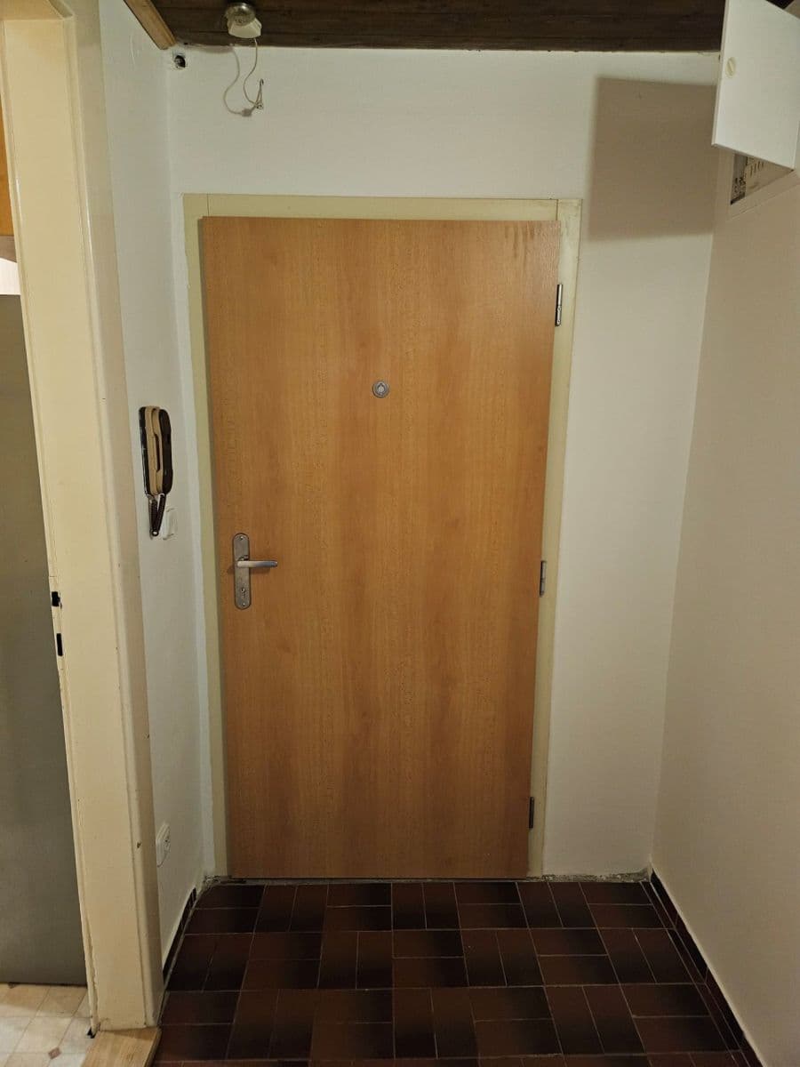 1 bedroom flat to rent, 50 m², Nemocniční, Prague, Prague 1 bedroom flat to rent, 50 m², Nemocniční, Prague, Prague