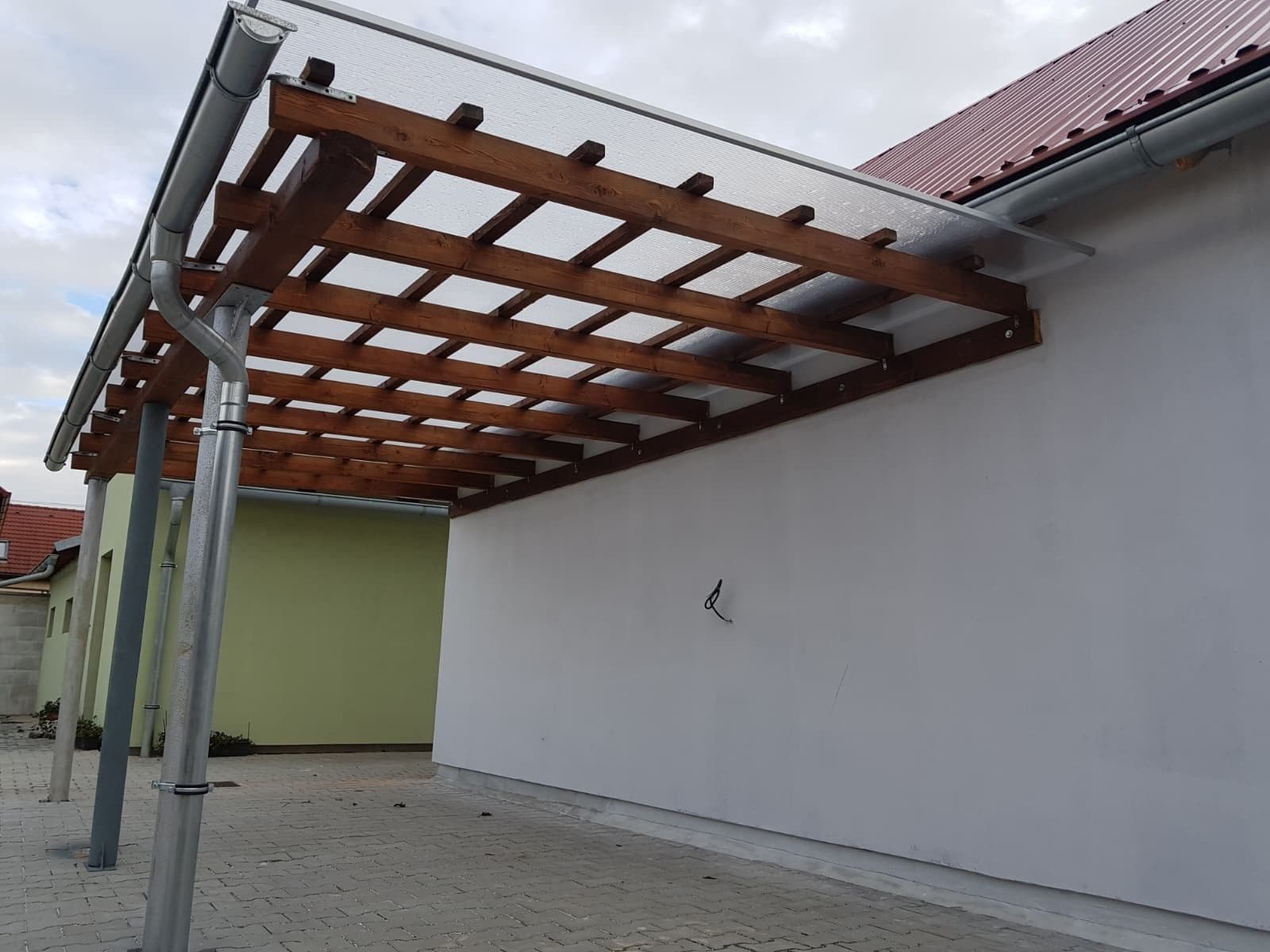 non-residential property to rent, 200 m², B. Němcové, Veltrusy, Středočeský Region non-residential property to rent, 200 m², B. Němcové, Veltrusy, Středočeský Region