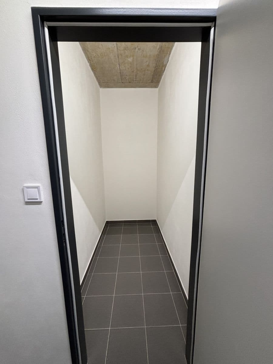 1 bedroom with open-plan kitchen flat to rent, 45 m², Hostomická, Dobříš, Středočeský Region 1 bedroom with open-plan kitchen flat to rent, 45 m², Hostomická, Dobříš, Středočeský Region