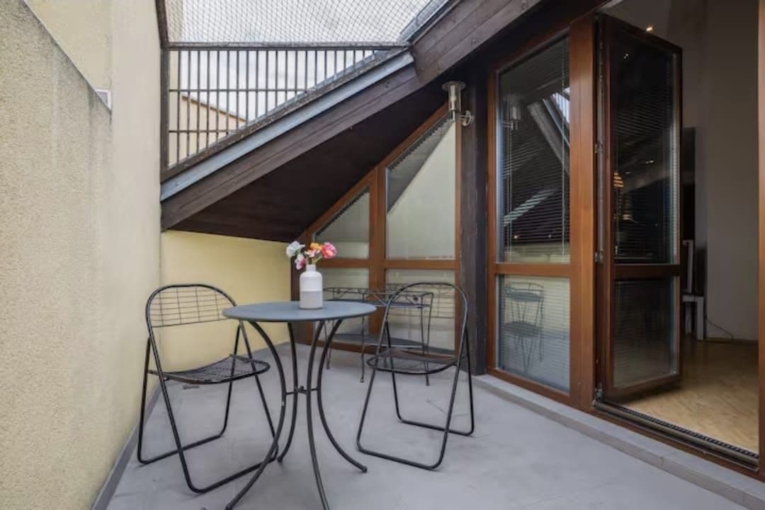 4 bedroom with open-plan kitchen flat to rent, 165 m², Strojnická, Prague, Prague 4 bedroom with open-plan kitchen flat to rent, 165 m², Strojnická, Prague, Prague