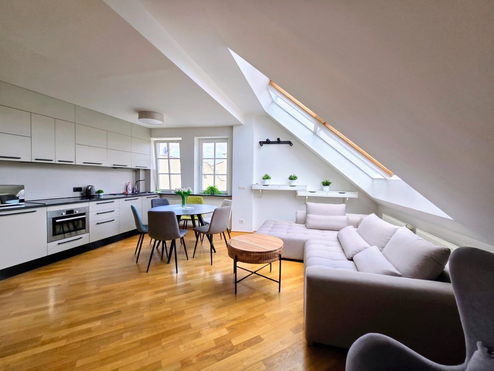 2 bedroom with open-plan kitchen flat for sale, 78 m², Klimentská, Prague, Prague 2 bedroom with open-plan kitchen flat for sale, 78 m², Klimentská, Prague, Prague