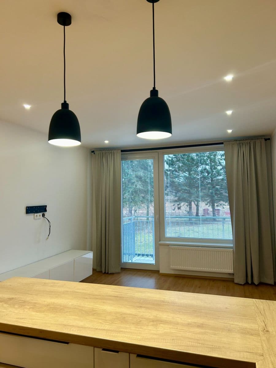 2 bedroom with open-plan kitchen flat to rent, 61 m², U Pivovaru, Benešov, Středočeský Region 2 bedroom with open-plan kitchen flat to rent, 61 m², U Pivovaru, Benešov, Středočeský Region