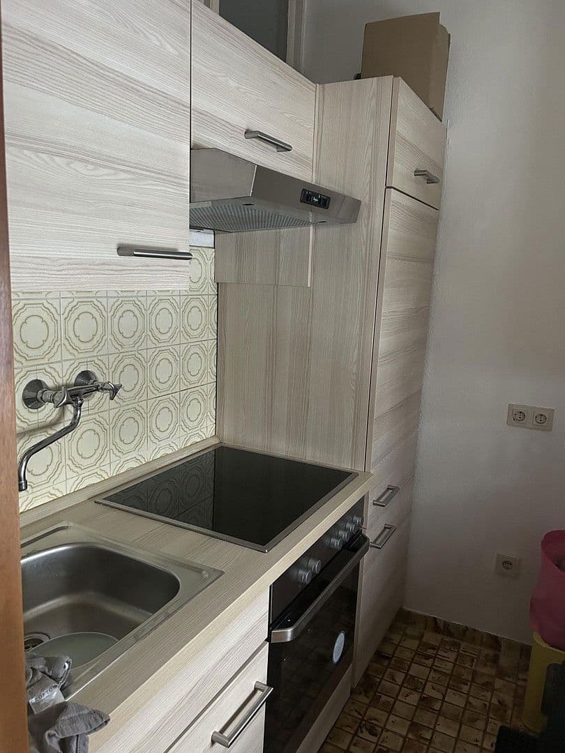 Studio flat to rent, 30 m², Dorotheenstr. 27/29, Essen-Rüttenscheid, North Rhine-Westphalia Studio flat to rent, 30 m², Dorotheenstr. 27/29, Essen-Rüttenscheid, North Rhine-Westphalia