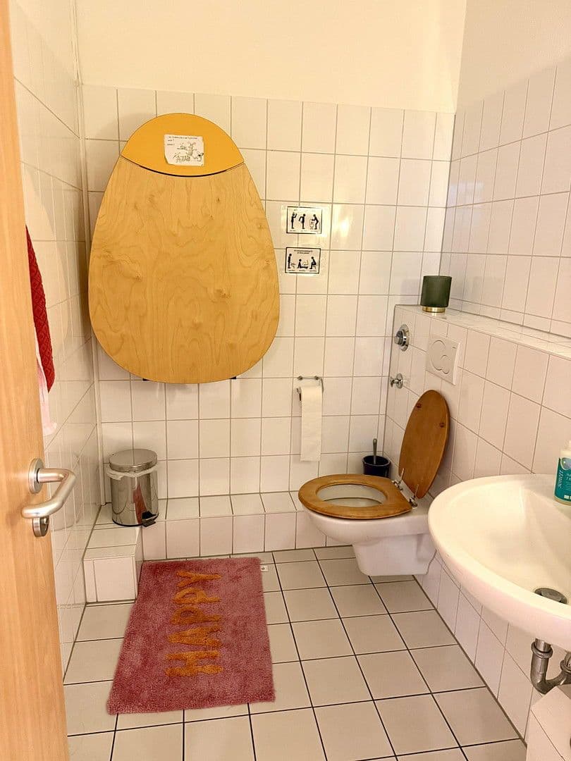 office to rent, 160 m², Lübecker Straße 25-27, Schwerin - Altstadt, Mecklenburg-Vorpommern office to rent, 160 m², Lübecker Straße 25-27, Schwerin - Altstadt, Mecklenburg-Vorpommern