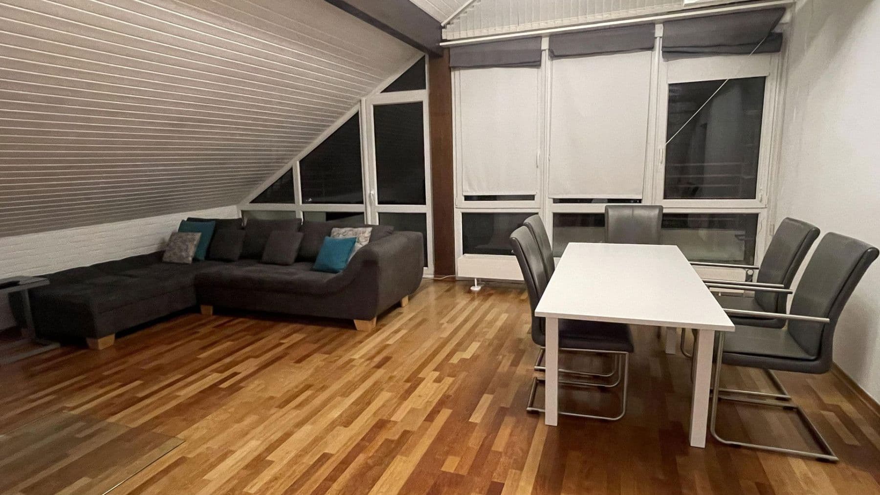 4 bedroom flat to rent, 100 m², Düsseldorf, North Rhine-Westphalia 4 bedroom flat to rent, 100 m², Düsseldorf, North Rhine-Westphalia