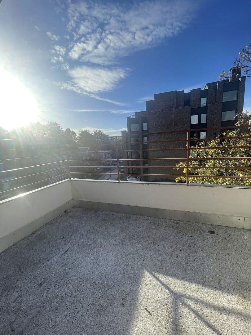 4 bedroom flat to rent, 100 m², Düsseldorf, North Rhine-Westphalia 4 bedroom flat to rent, 100 m², Düsseldorf, North Rhine-Westphalia