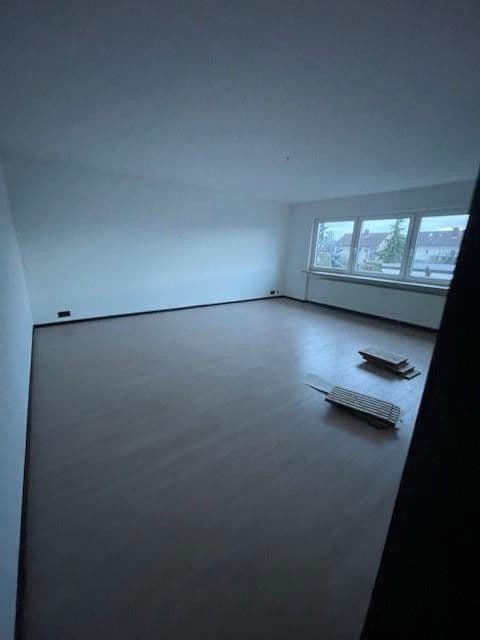 4 bedroom flat to rent, 90 m², Biblis, Hesse 4 bedroom flat to rent, 90 m², Biblis, Hesse