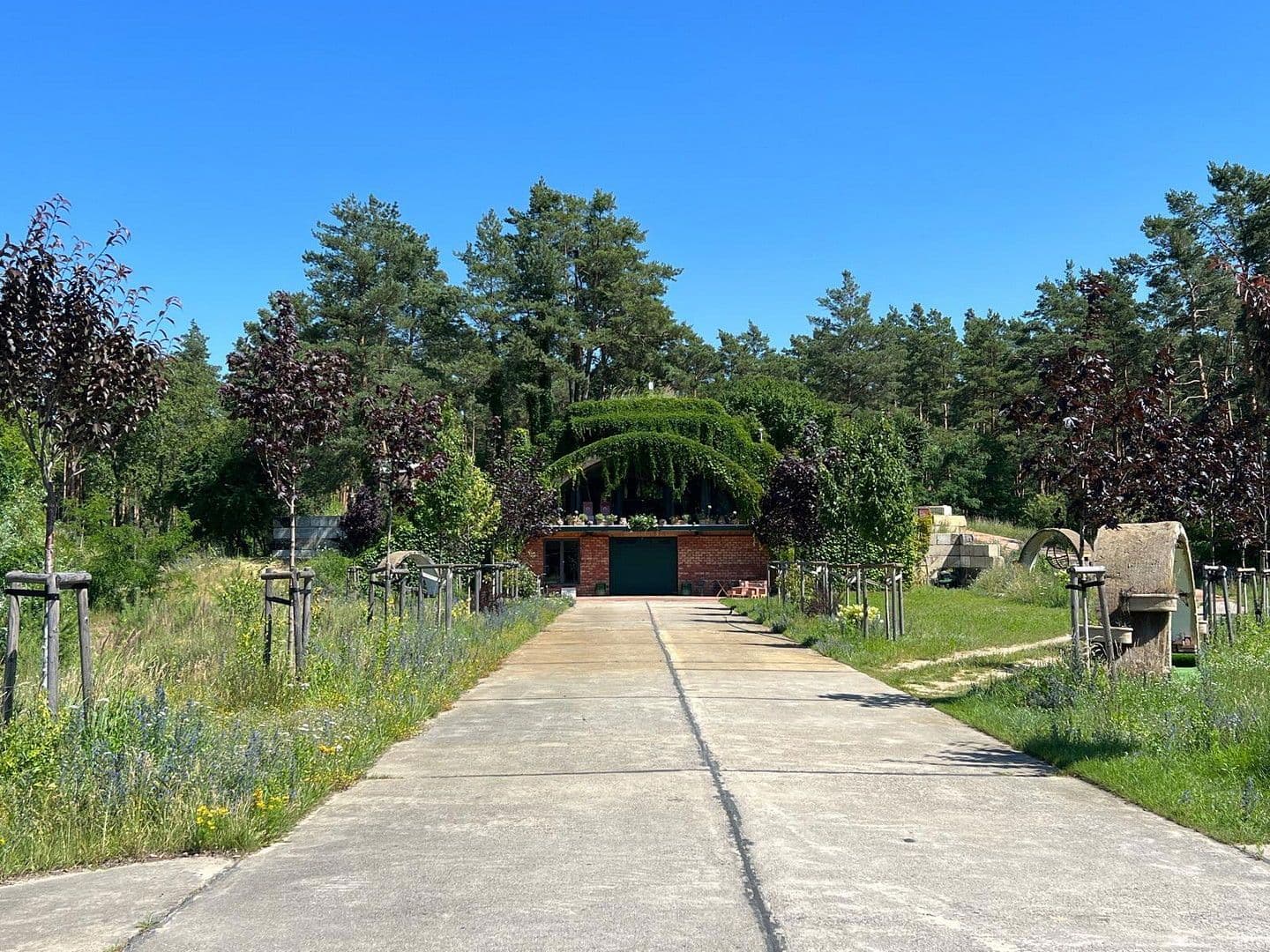 office for sale, 29,000 m², Lindenstraße 15, Neuhardenberg, Brandenburg office for sale, 29,000 m², Lindenstraße 15, Neuhardenberg, Brandenburg