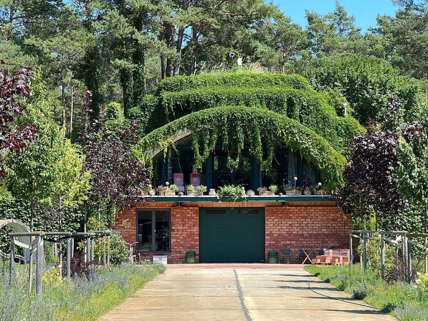 non-residential property for sale, 30,000 m², Lindenstraße 15, Neuhardenberg, Brandenburg non-residential property for sale, 30,000 m², Lindenstraße 15, Neuhardenberg, Brandenburg