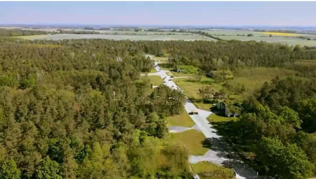 non-residential property for sale, 30,000 m², Lindenstraße 15, Neuhardenberg, Brandenburg non-residential property for sale, 30,000 m², Lindenstraße 15, Neuhardenberg, Brandenburg