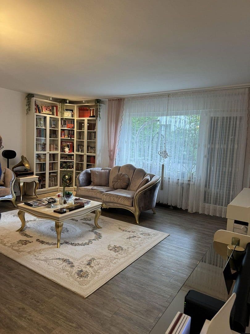 3 bedroom flat for sale, 93 m², An der Rheinbahn 17, Meerbusch, North Rhine-Westphalia 3 bedroom flat for sale, 93 m², An der Rheinbahn 17, Meerbusch, North Rhine-Westphalia