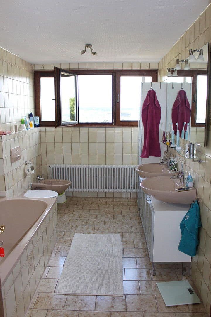 house for sale, 230 m², Stuttgart, Baden-Württemberg house for sale, 230 m², Stuttgart, Baden-Württemberg