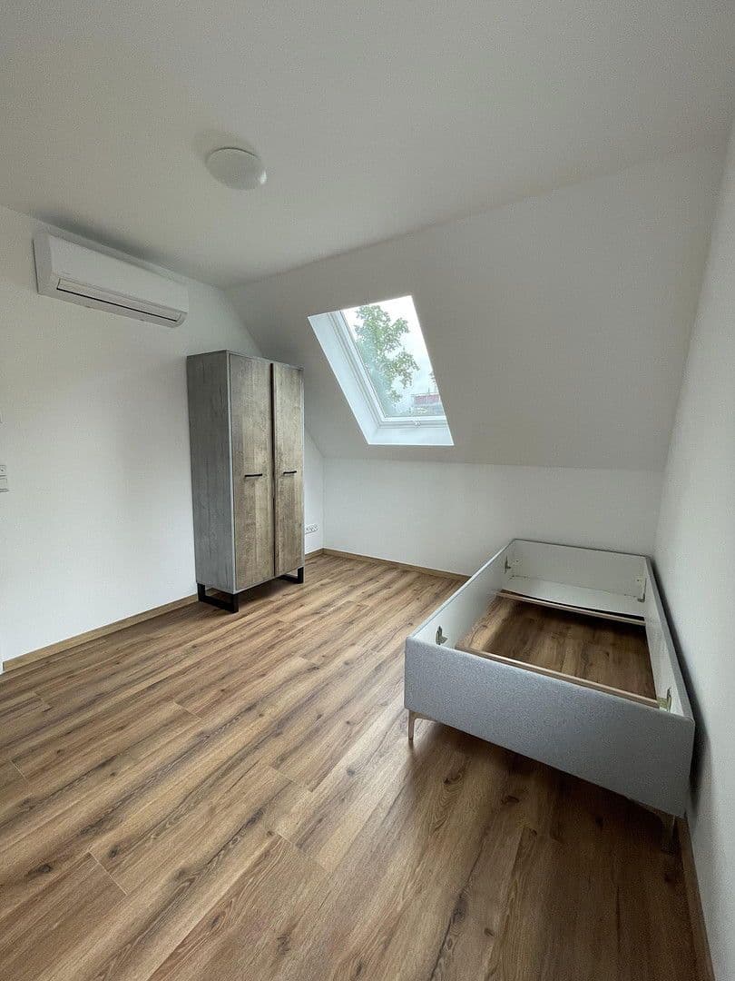 5 bedroom flat to rent, 95 m², Düsseldorf, North Rhine-Westphalia 5 bedroom flat to rent, 95 m², Düsseldorf, North Rhine-Westphalia