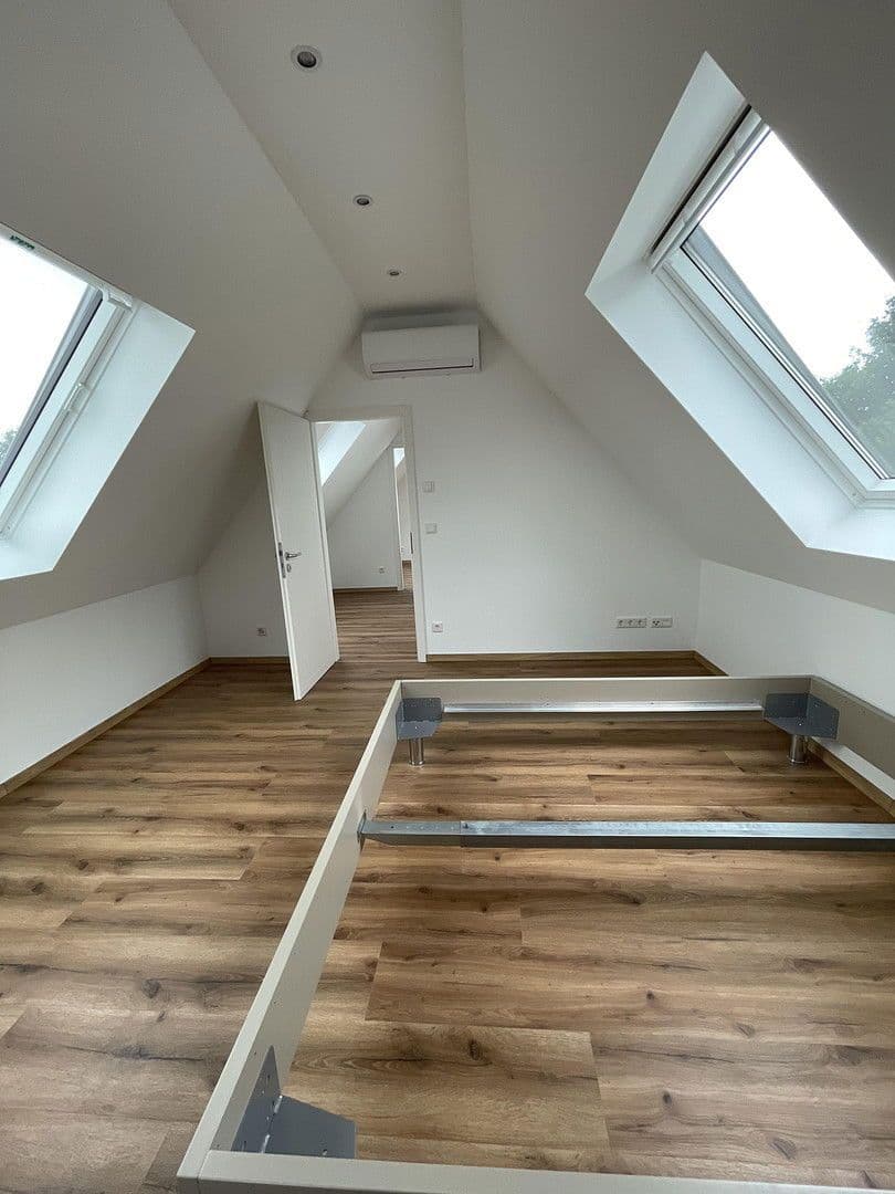 5 bedroom flat to rent, 95 m², Düsseldorf, North Rhine-Westphalia 5 bedroom flat to rent, 95 m², Düsseldorf, North Rhine-Westphalia