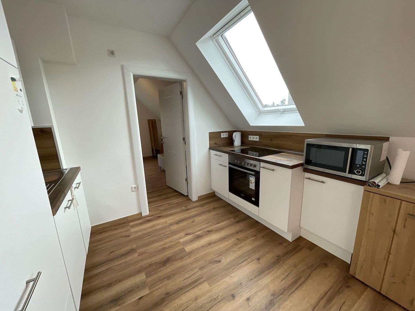 5 bedroom flat to rent, 95 m², Düsseldorf, North Rhine-Westphalia 5 bedroom flat to rent, 95 m², Düsseldorf, North Rhine-Westphalia