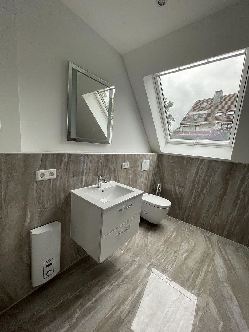 5 bedroom flat to rent, 95 m², Düsseldorf, North Rhine-Westphalia 5 bedroom flat to rent, 95 m², Düsseldorf, North Rhine-Westphalia