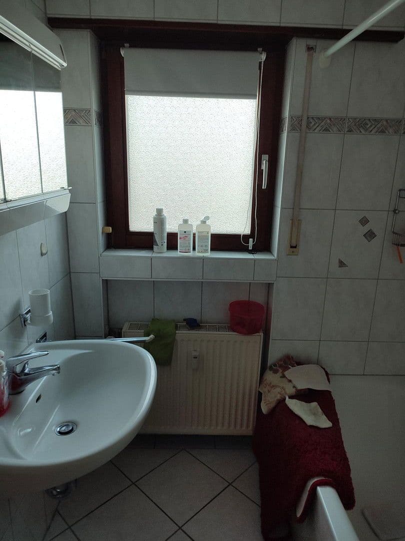 4 bedroom flat to rent, 92 m², Brühl, Baden-Württemberg 4 bedroom flat to rent, 92 m², Brühl, Baden-Württemberg