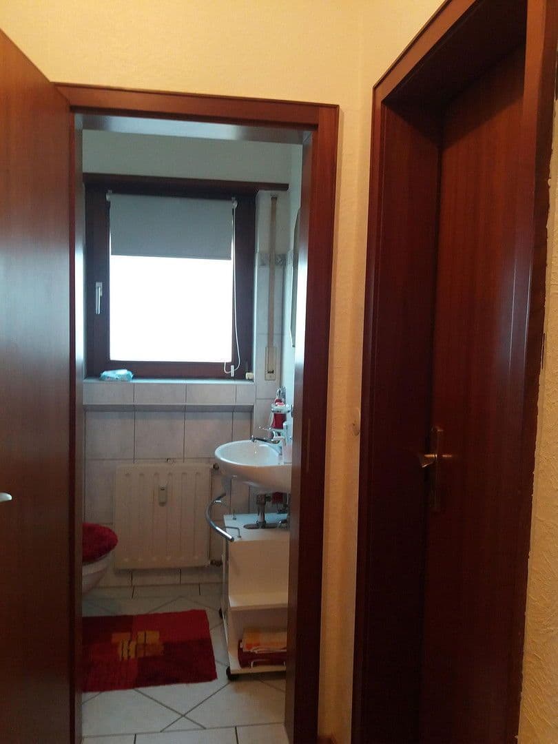 4 bedroom flat to rent, 92 m², Brühl, Baden-Württemberg 4 bedroom flat to rent, 92 m², Brühl, Baden-Württemberg