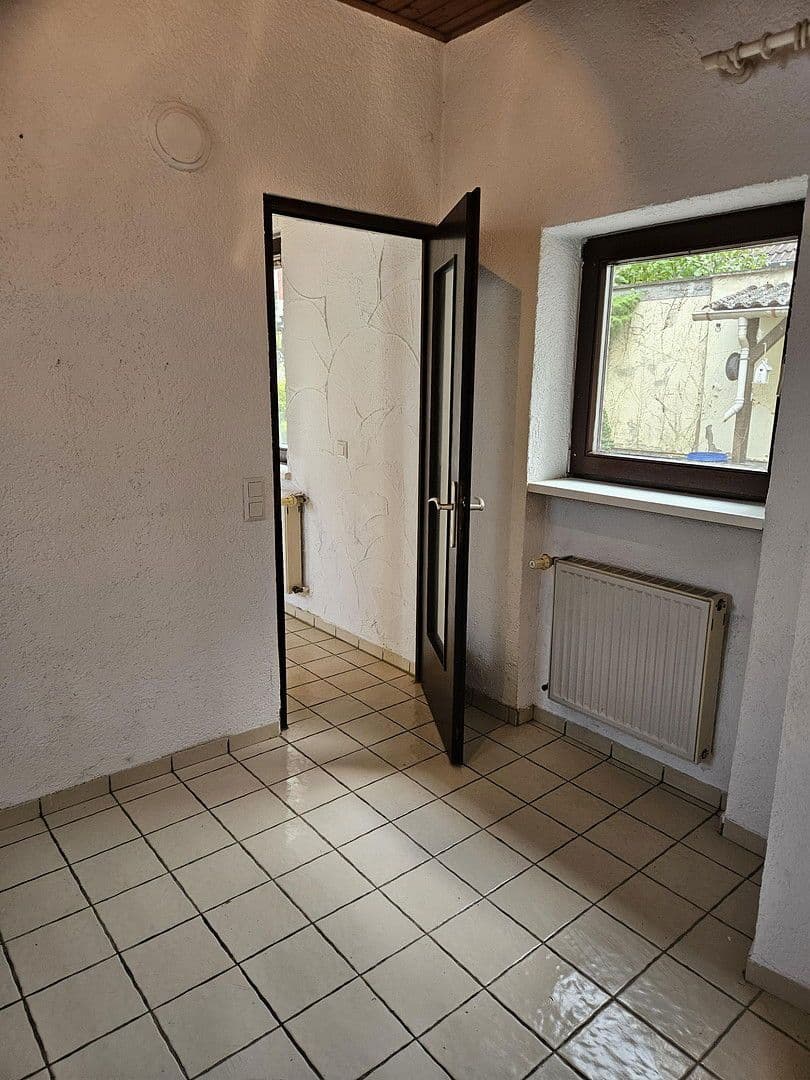 house for sale, 206 m², Ludwigshafen, Rhineland-Palatinate house for sale, 206 m², Ludwigshafen, Rhineland-Palatinate