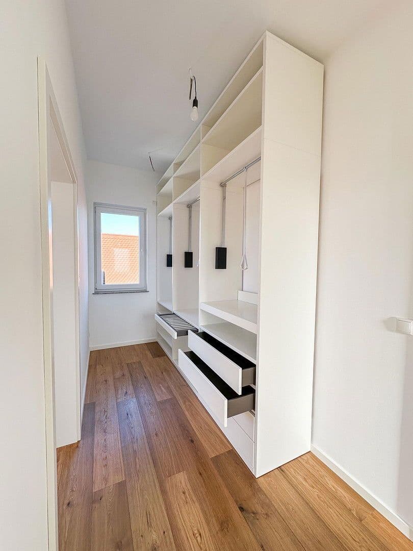 2 bedroom with open-plan kitchen flat for sale, 119 m², Seligenstadt, Hesse 2 bedroom with open-plan kitchen flat for sale, 119 m², Seligenstadt, Hesse