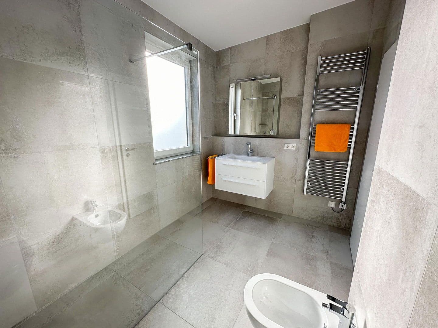 2 bedroom with open-plan kitchen flat for sale, 119 m², Seligenstadt, Hesse 2 bedroom with open-plan kitchen flat for sale, 119 m², Seligenstadt, Hesse