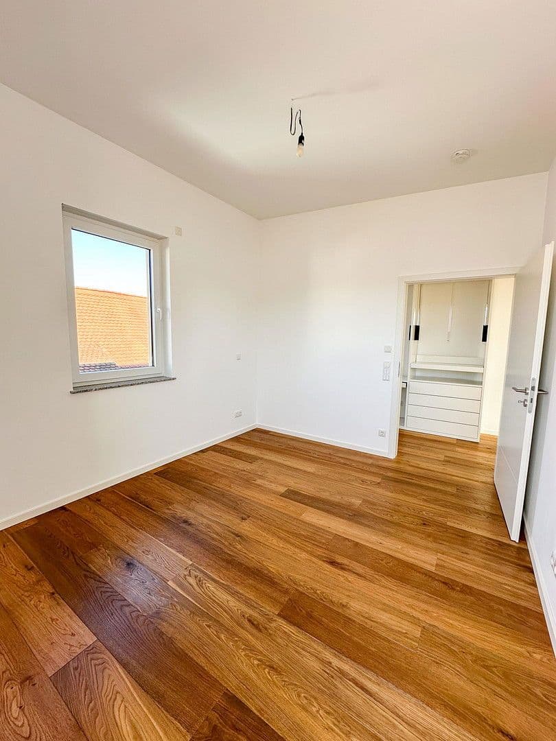 2 bedroom with open-plan kitchen flat for sale, 119 m², Seligenstadt, Hesse 2 bedroom with open-plan kitchen flat for sale, 119 m², Seligenstadt, Hesse