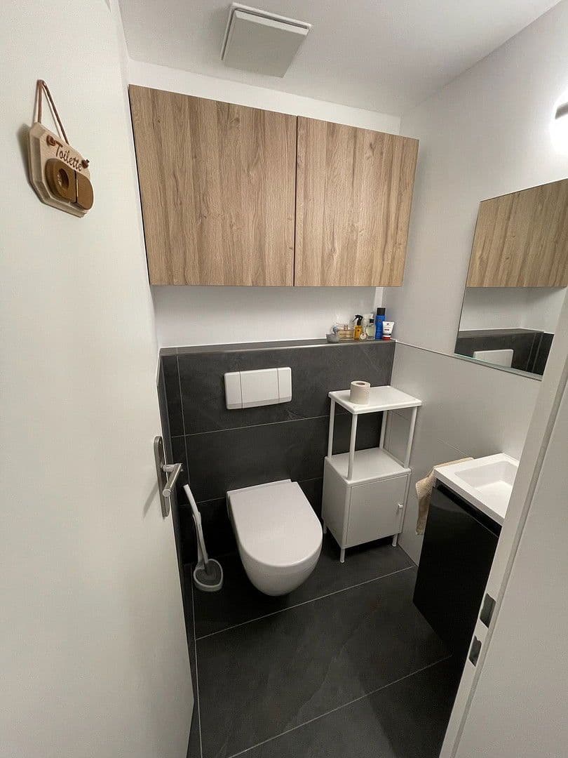 3 bedroom flat to rent, 94 m², Ubierstraße 105, Bonn, North Rhine-Westphalia 3 bedroom flat to rent, 94 m², Ubierstraße 105, Bonn, North Rhine-Westphalia