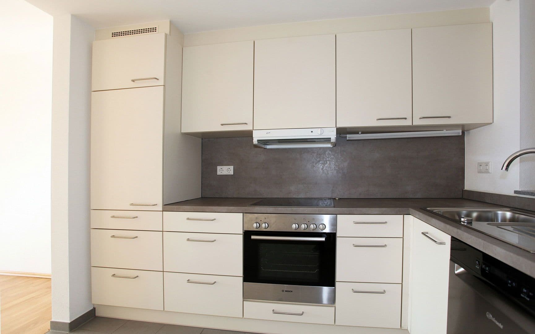 2 bedroom flat to rent, 57 m², Bgm.-Bohl-Str. 54, Augsburg, Bavaria 2 bedroom flat to rent, 57 m², Bgm.-Bohl-Str. 54, Augsburg, Bavaria