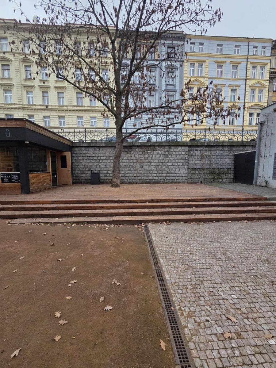 non-residential property to rent, 124 m², Kostnické náměstí, Prague, Prague non-residential property to rent, 124 m², Kostnické náměstí, Prague, Prague