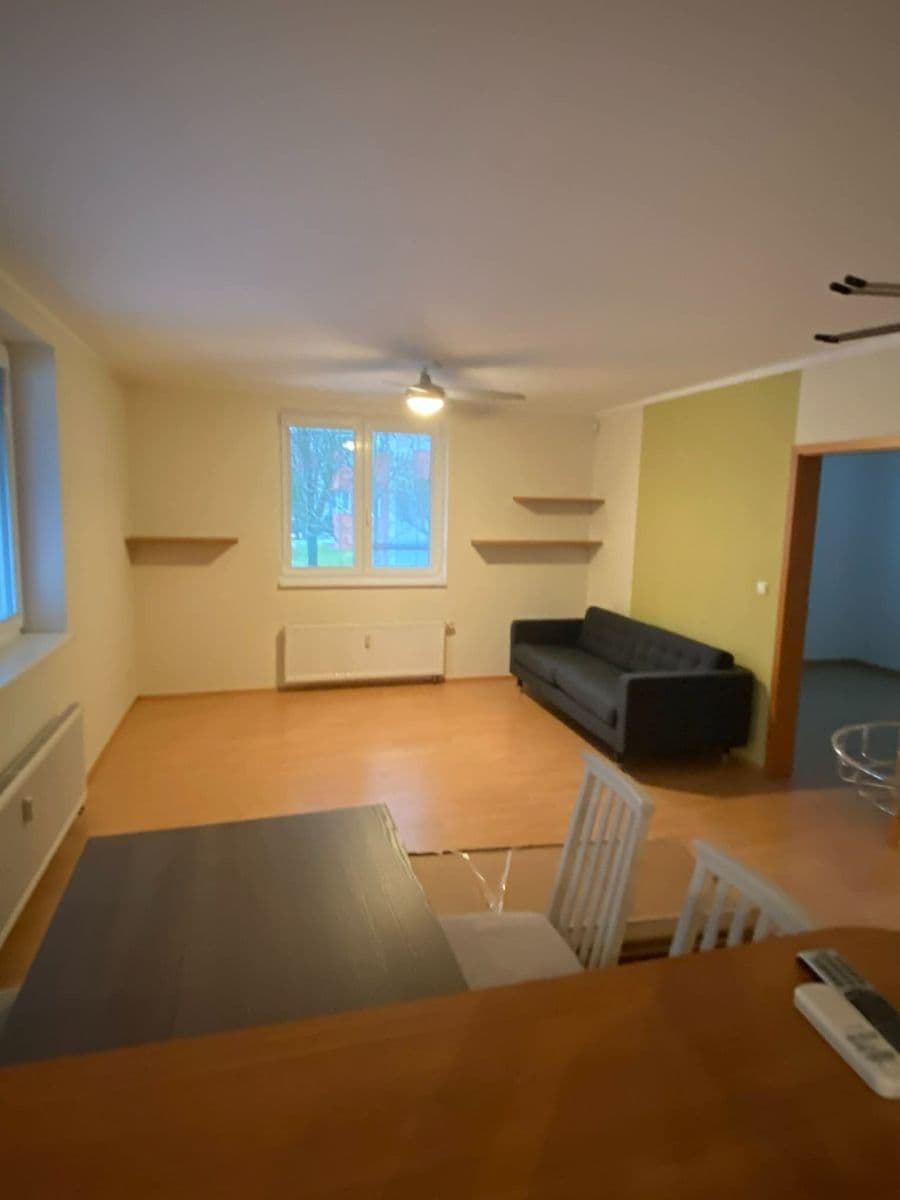 1 bedroom with open-plan kitchen flat to rent, 59 m², Mattioliho, Prague, Prague 1 bedroom with open-plan kitchen flat to rent, 59 m², Mattioliho, Prague, Prague