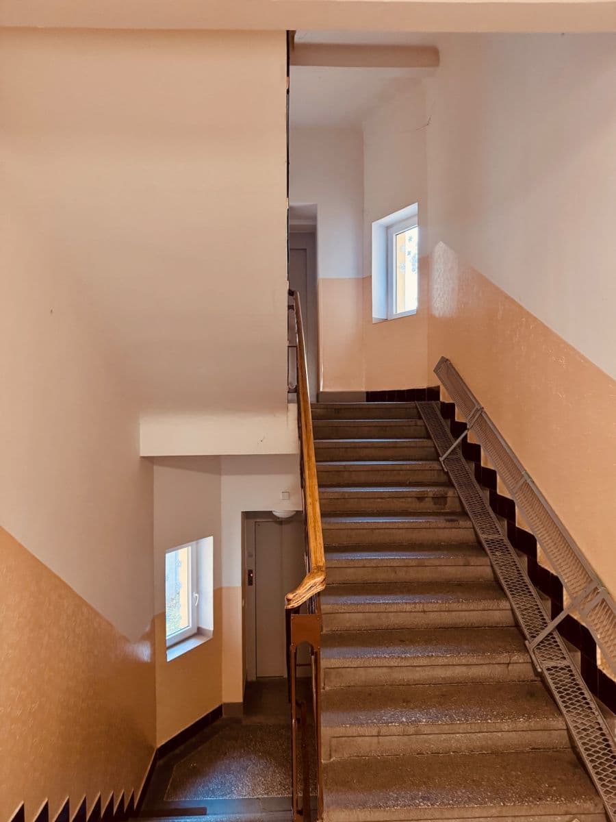 1 bedroom with open-plan kitchen flat to rent, 55 m², Na Jezerce, Prague, Prague 1 bedroom with open-plan kitchen flat to rent, 55 m², Na Jezerce, Prague, Prague