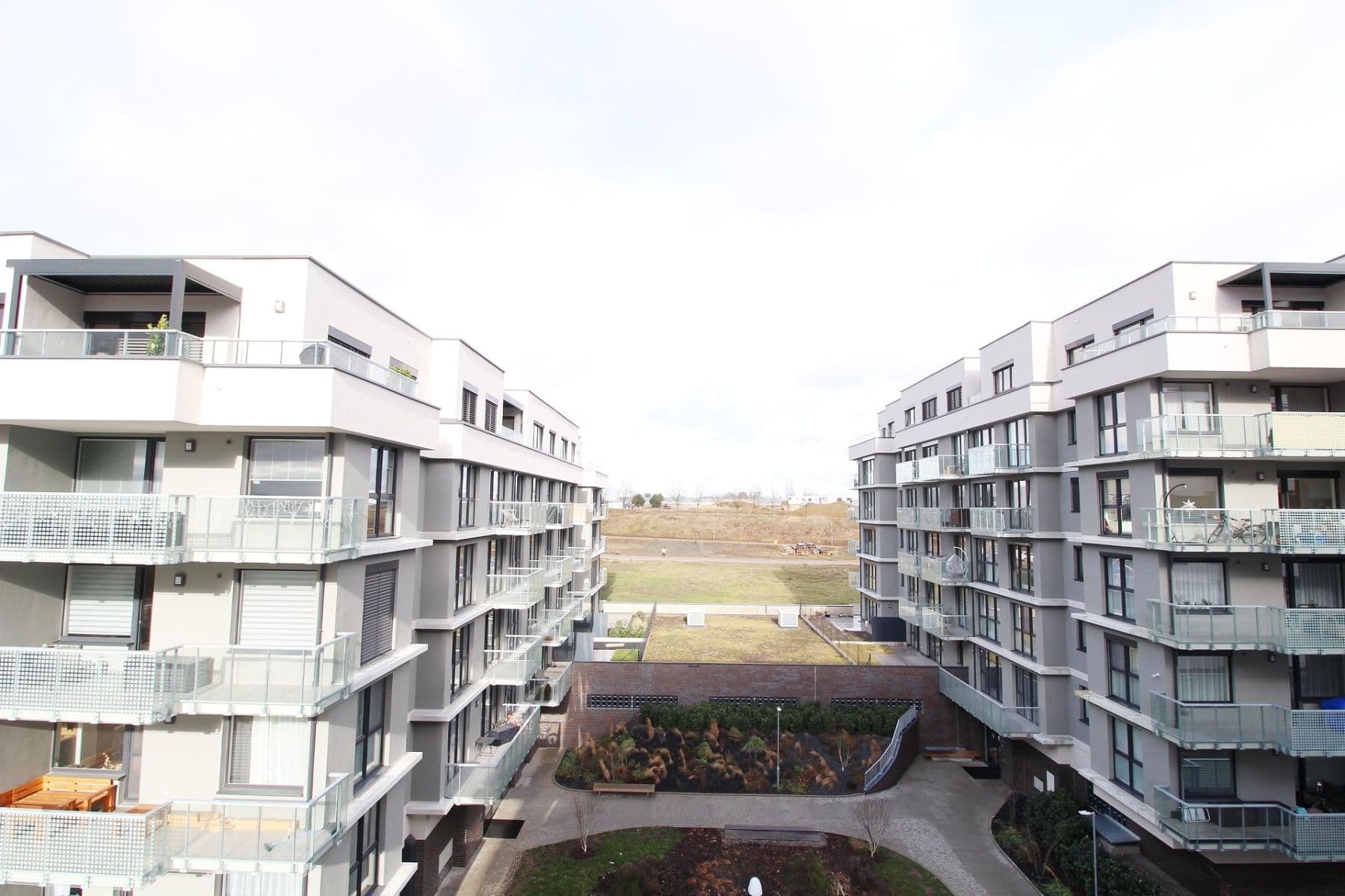 1 bedroom with open-plan kitchen flat to rent, 47 m², Thomasova, Prague, Prague 1 bedroom with open-plan kitchen flat to rent, 47 m², Thomasova, Prague, Prague