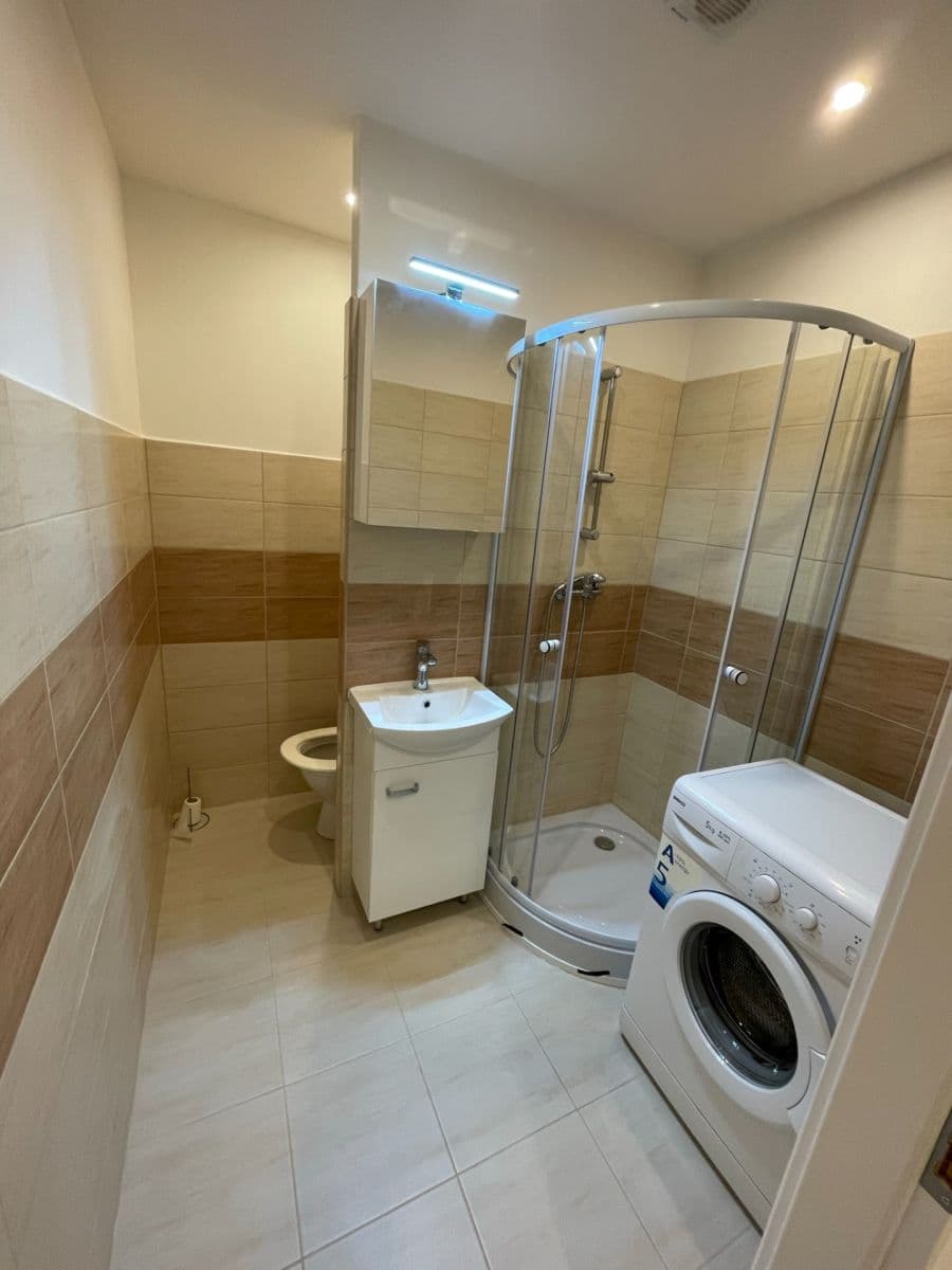 Small studio flat to rent, 25 m², Velká Dlážka, Přerov, Olomoucký Region Small studio flat to rent, 25 m², Velká Dlážka, Přerov, Olomoucký Region