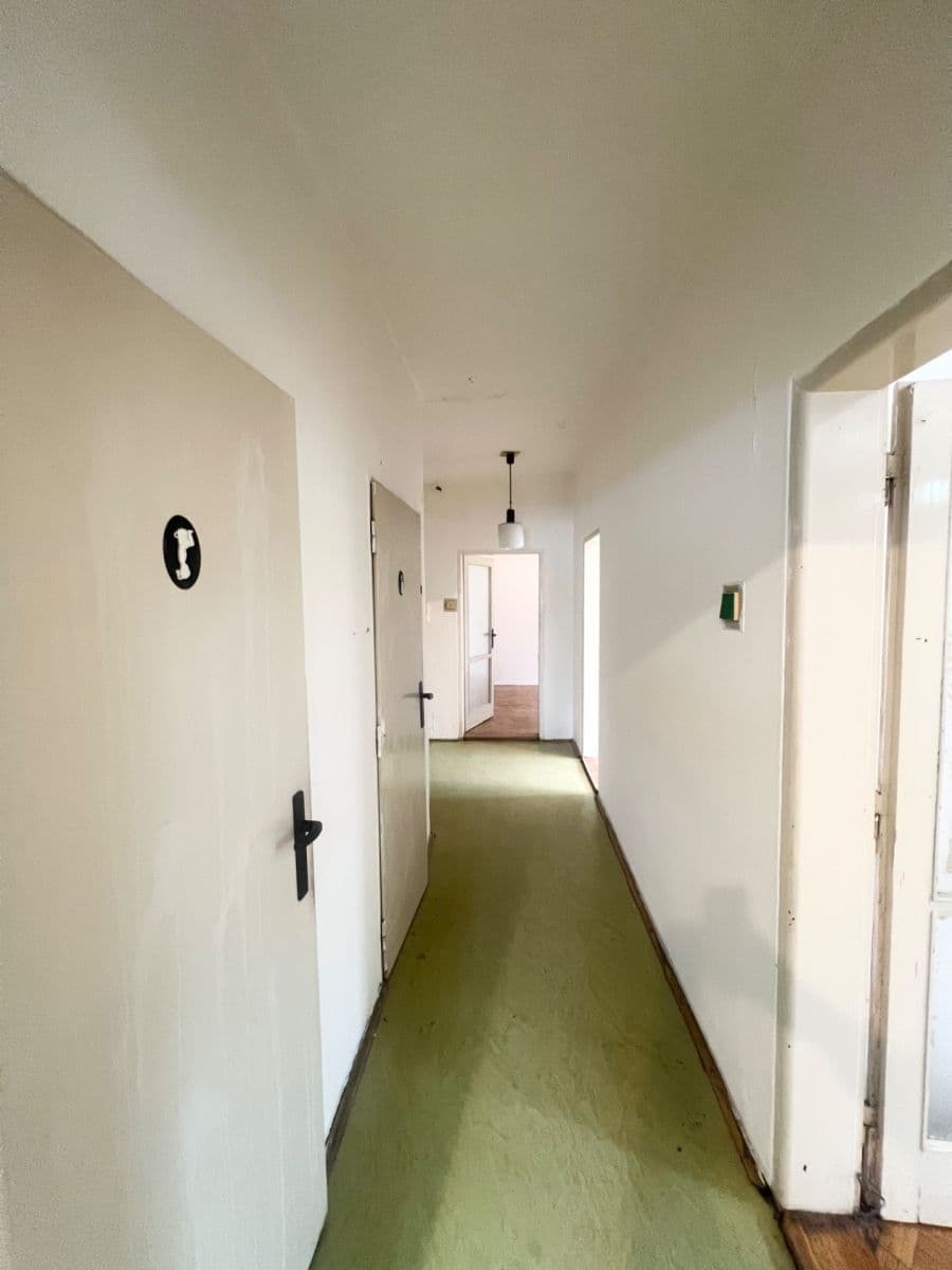 3 bedroom flat for sale, 72 m², Benešovo nábřeží, Zlín, Zlínský Region 3 bedroom flat for sale, 72 m², Benešovo nábřeží, Zlín, Zlínský Region