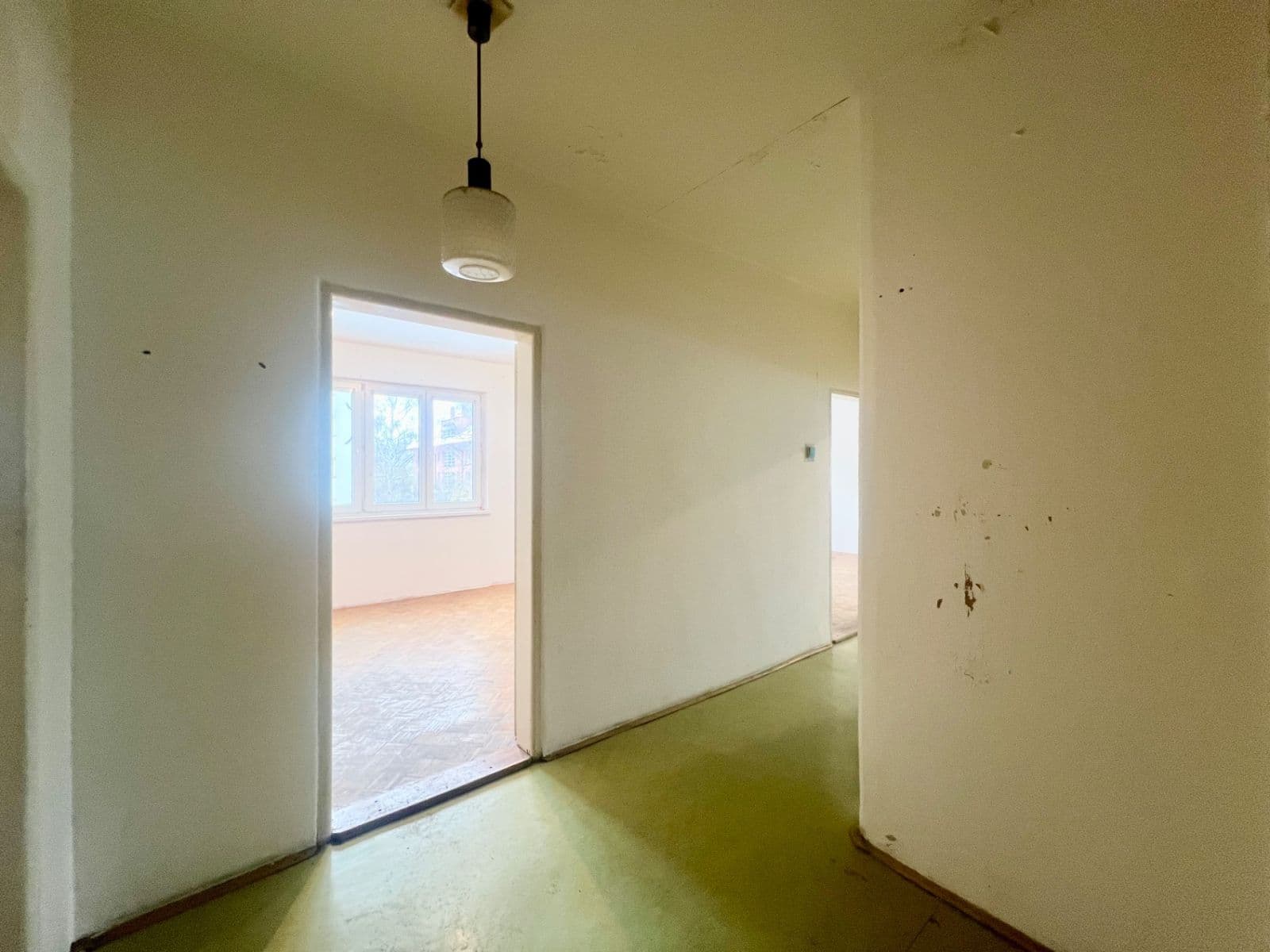 3 bedroom flat for sale, 72 m², Benešovo nábřeží, Zlín, Zlínský Region 3 bedroom flat for sale, 72 m², Benešovo nábřeží, Zlín, Zlínský Region