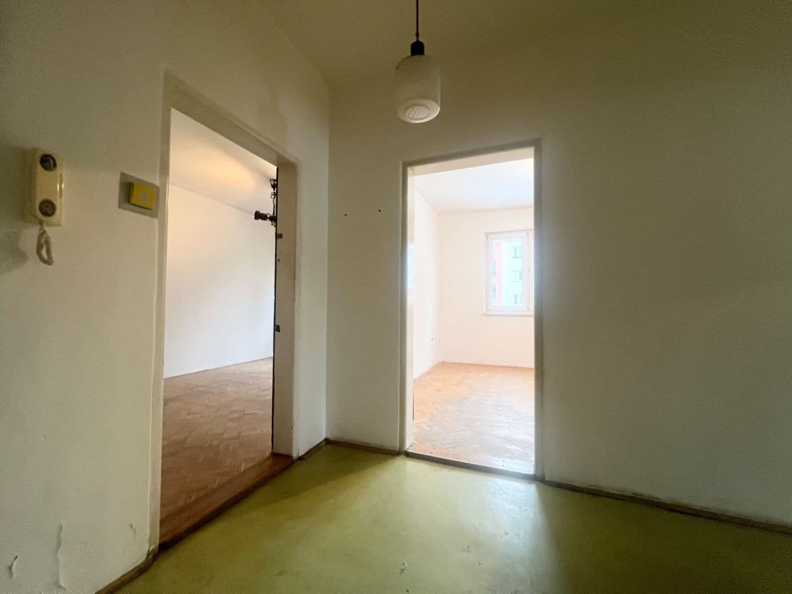 3 bedroom flat for sale, 72 m², Benešovo nábřeží, Zlín, Zlínský Region 3 bedroom flat for sale, 72 m², Benešovo nábřeží, Zlín, Zlínský Region