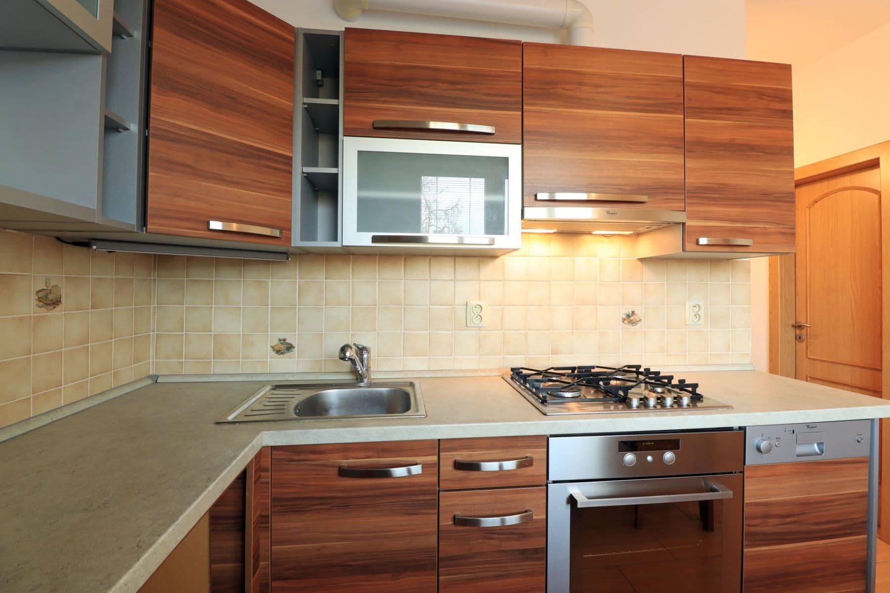 2 bedroom flat to rent, 59 m², Antala Staška, Prague, Prague 2 bedroom flat to rent, 59 m², Antala Staška, Prague, Prague