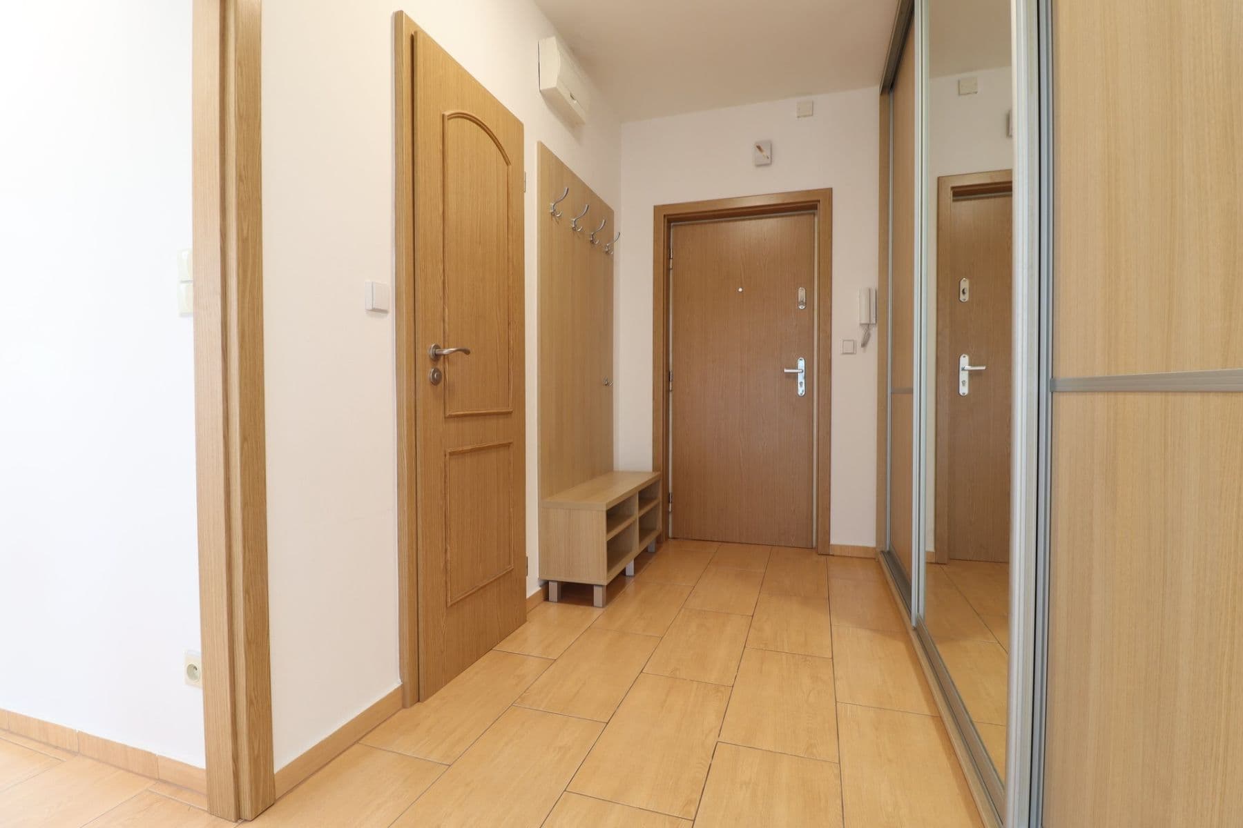 2 bedroom flat to rent, 59 m², Antala Staška, Prague, Prague 2 bedroom flat to rent, 59 m², Antala Staška, Prague, Prague