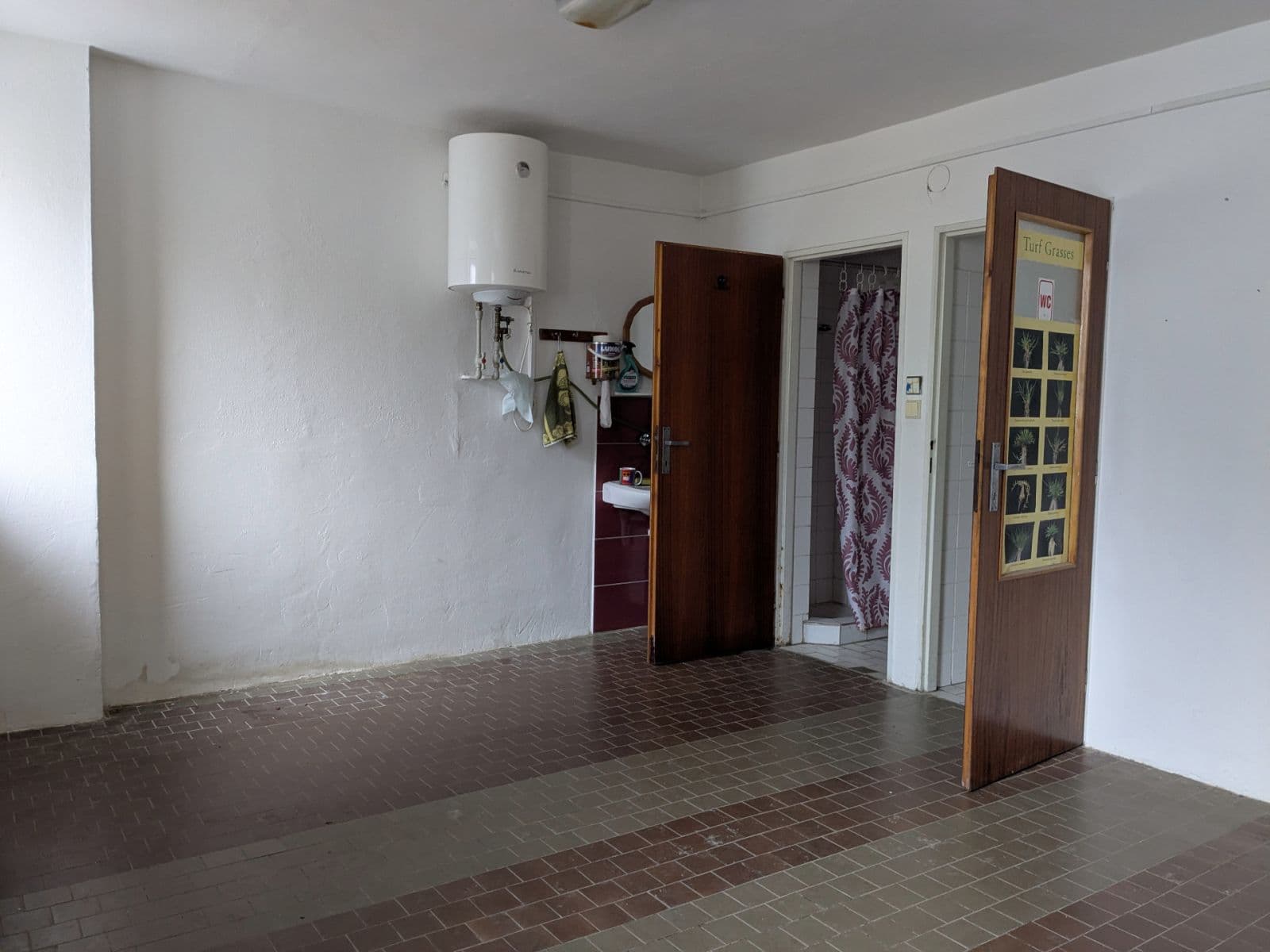 non-residential property to rent, 644 m², Lelekovice, Jihomoravský Region non-residential property to rent, 644 m², Lelekovice, Jihomoravský Region