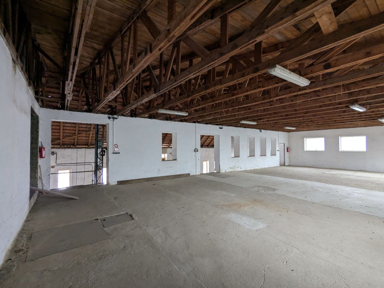 non-residential property to rent, 644 m², Lelekovice, Jihomoravský Region non-residential property to rent, 644 m², Lelekovice, Jihomoravský Region