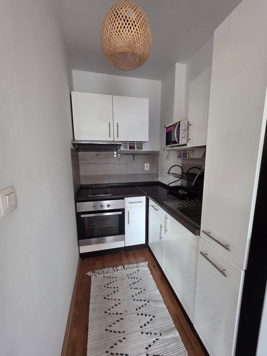 1 bedroom flat to rent, 45 m², Poľnohospodárska, Vrakuňa, Bratislavský Region 1 bedroom flat to rent, 45 m², Poľnohospodárska, Vrakuňa, Bratislavský Region