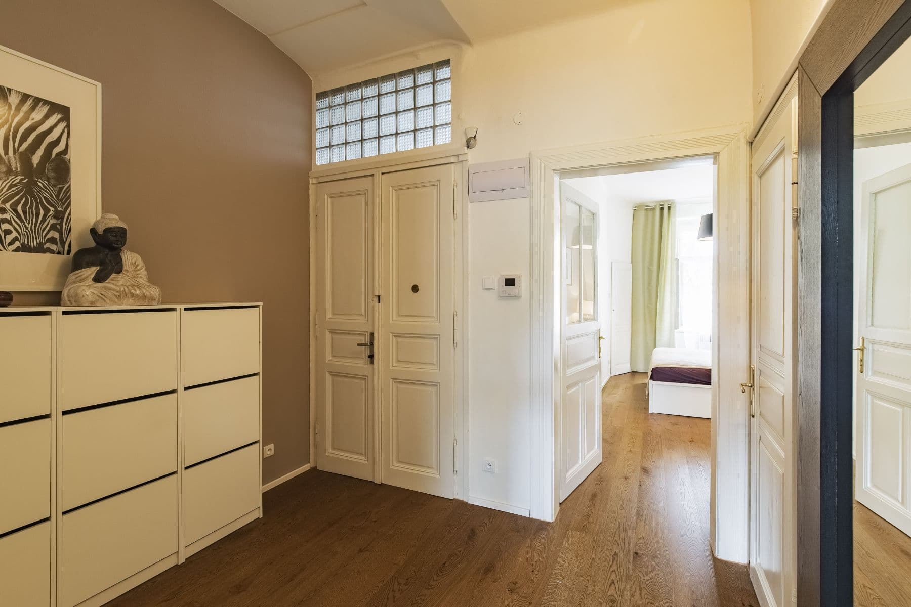 flat to rent, 53 m², namesti generala Kutlvasra, Prague, Prague flat to rent, 53 m², namesti generala Kutlvasra, Prague, Prague